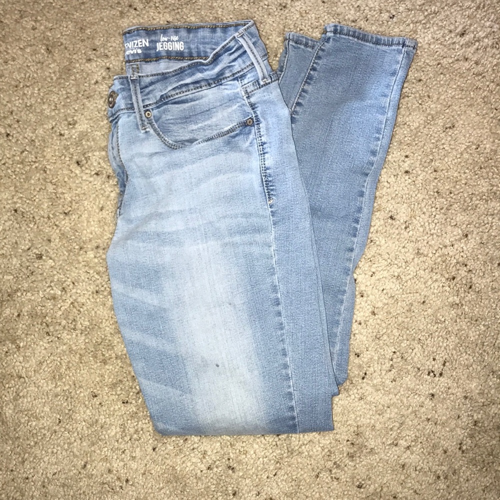 Light color denim jeans
